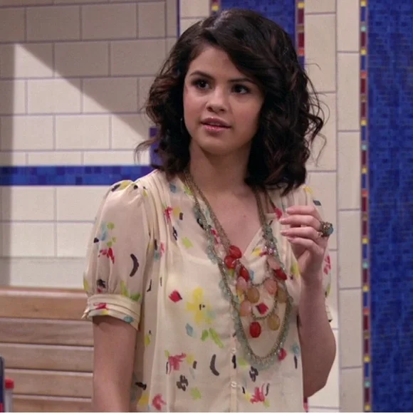 Anthropologie Pins and Needles Watercolor Chiffon Blouse size M - Picture 11 of 11